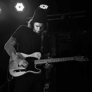 Meet your Posher, Cameron